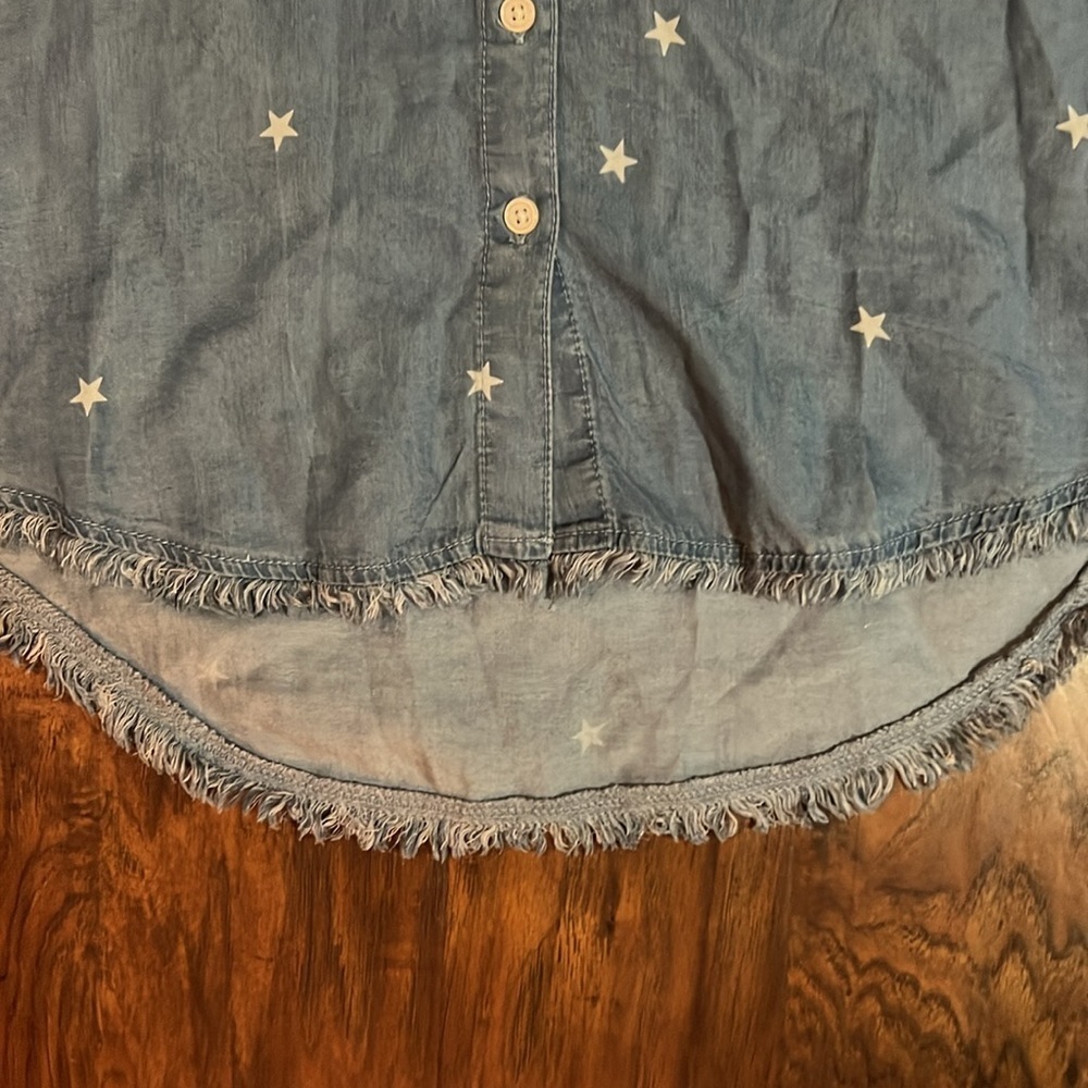 Denim Short Sleeve Shirt With Stars And Fringe At Bottom - Picture 3 of 5